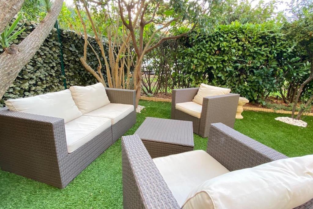 Rabiac - Charming 1 Bedroom With Private Garden أنتيب المظهر الخارجي الصورة